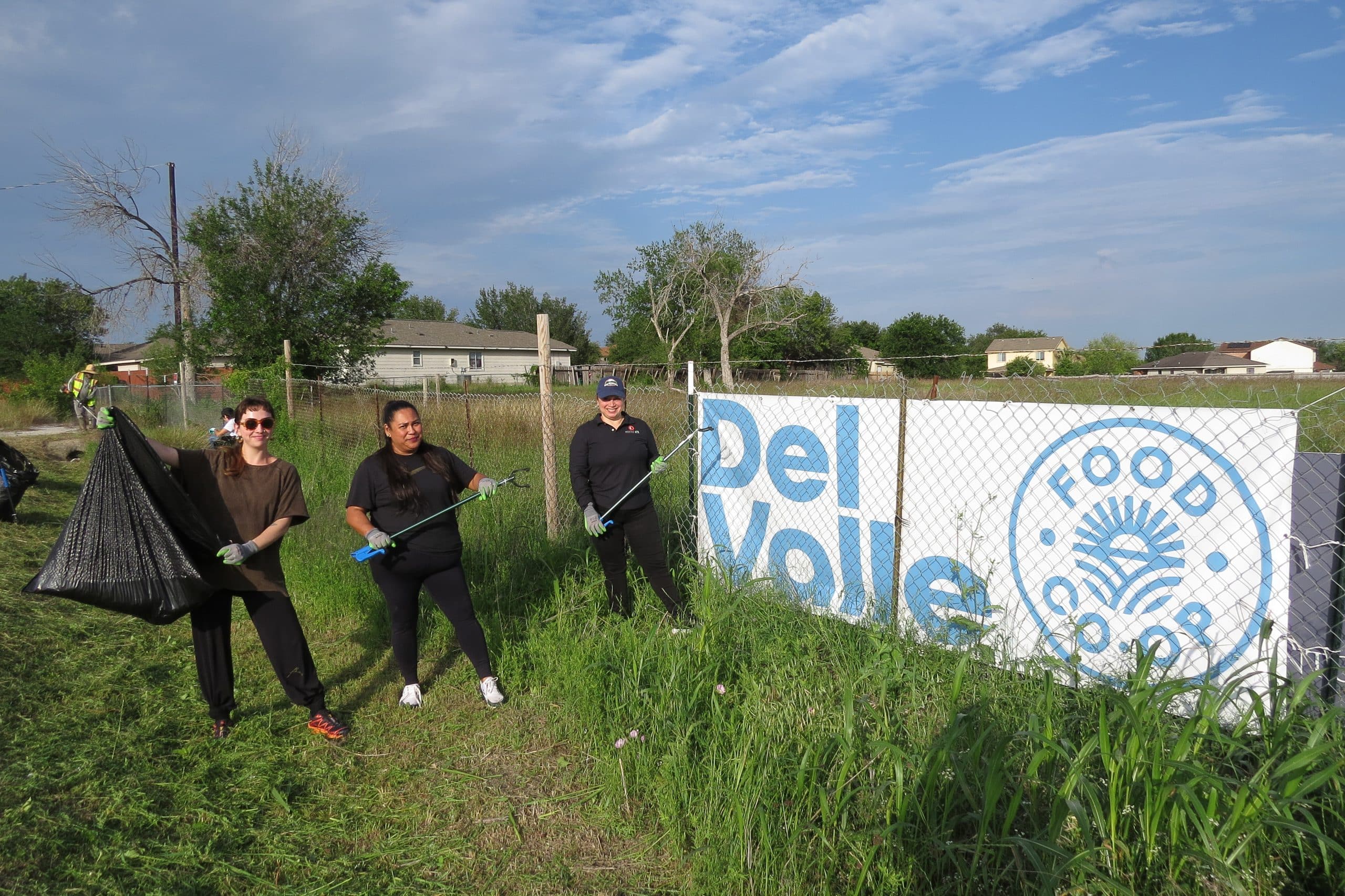Del Valle Residents Unite to Bring Community-Owned Grocery Store to Food Desert